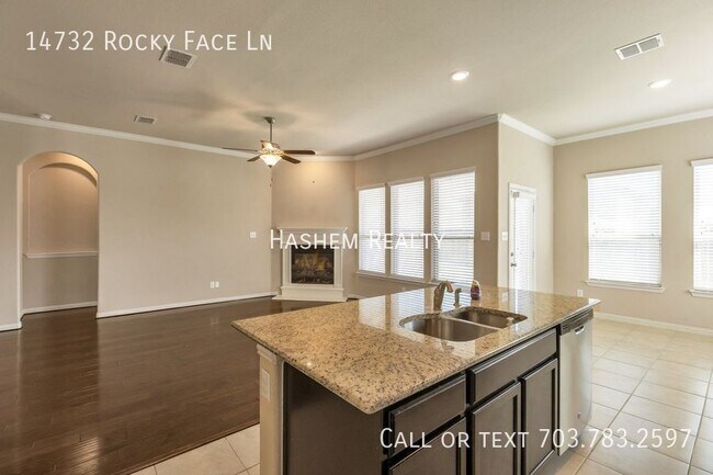 Foto del edificio - Welcome to your dream home!