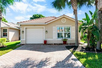 Building Photo - 10535 Carolina Willow Dr