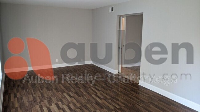 Foto del edificio - 3913 Bowman Ln