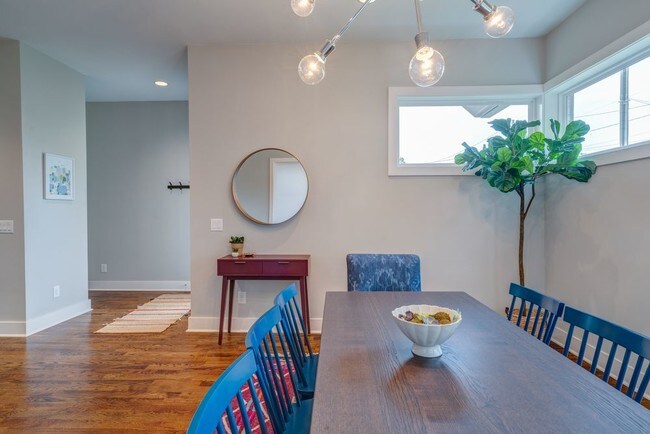 Foto del edificio - Beautifully Furnished Nashville Rental