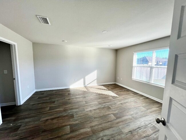 Foto del edificio - Burnston