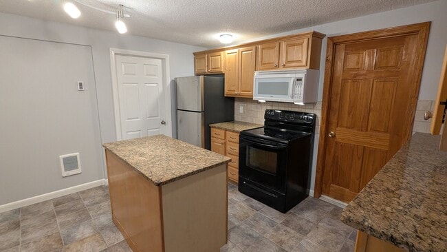 Kitchen - 14 Rocket St