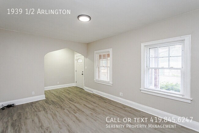 Foto del edificio - 1939 1/2 Arlington-