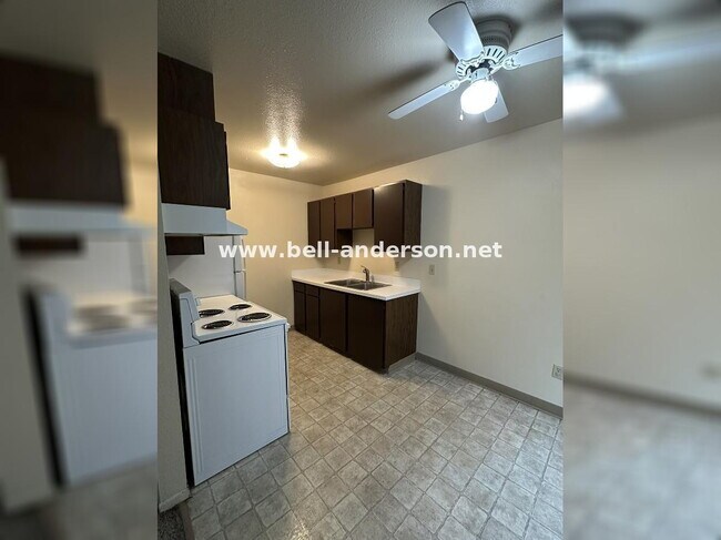 Foto del edificio - Cozy 1 Bedroom Condo Available For Immediate Move In