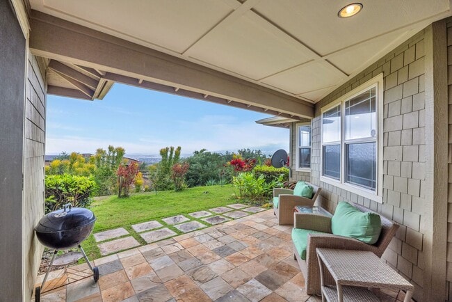 Foto del edificio - Modern Wailuku Home | 3 Bed / 2.5 Bath | Fully Furnished | Pet Friendly | Spacious Living & Prime...