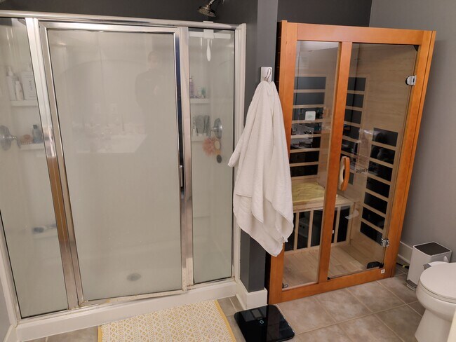 Foto del edificio - 8738 Kipling Dr