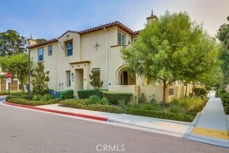 Building Photo - 12531 Elevage Dr