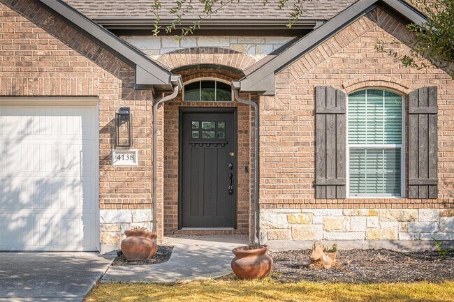 Foto del edificio - 4138 Grand Vista Cir