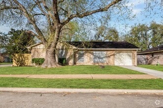 Building Photo - 1026 Melford Ave