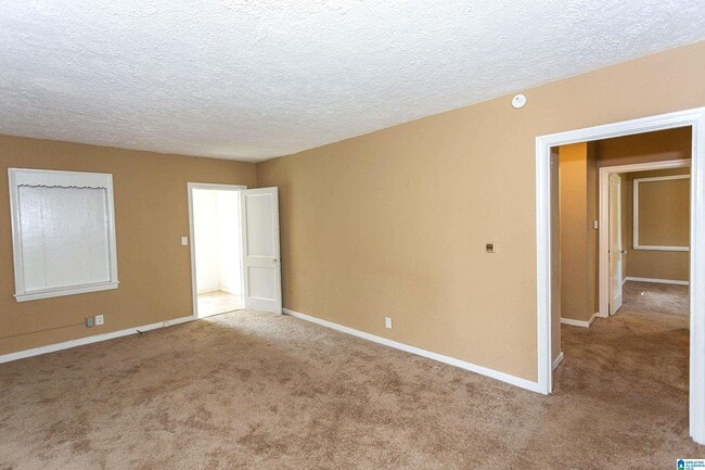 Building Photo - 340 McPherson Ave