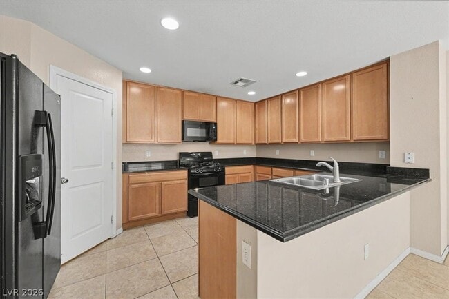 Building Photo - 9912 Blue Villa Ct