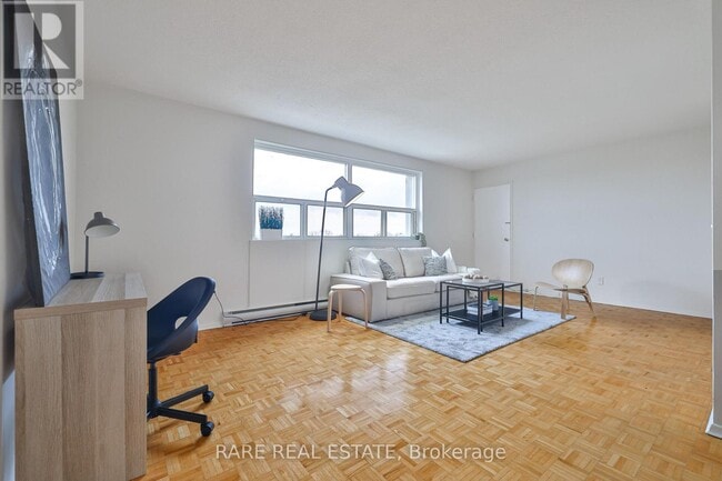 Photo du bâtiment - 49 Wellington St