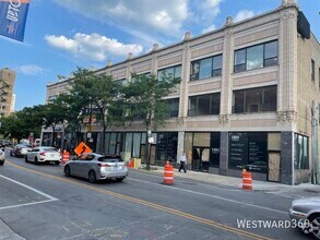Building Photo - 1107 W Lawrence Ave