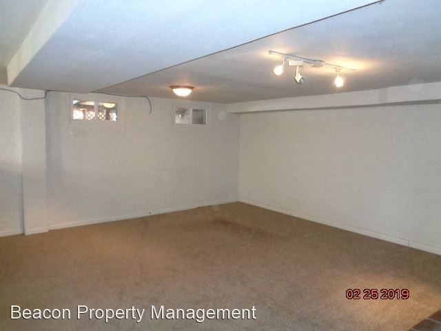 Building Photo - 4000 Jay St