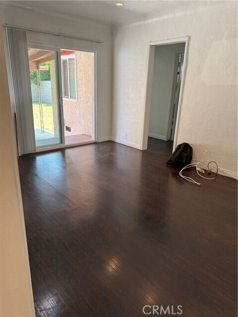 Foto del edificio - 4845 Willard Ave