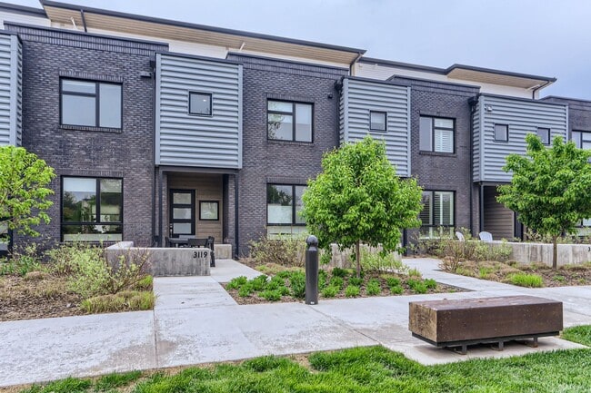 Photo - Boulder Luxury Modern Furnished Townhouse