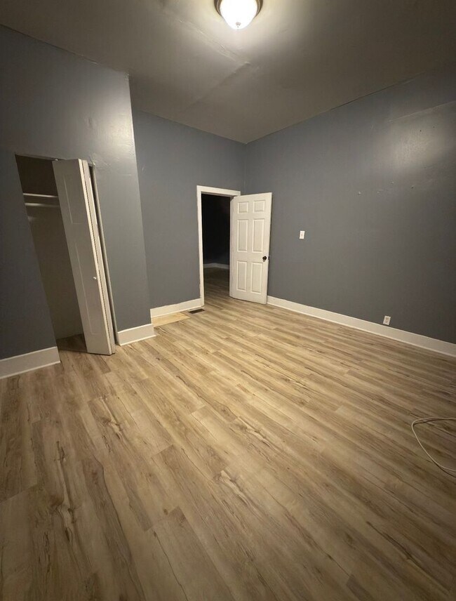 Foto del edificio - 2 Bed 1 Bath unit