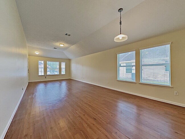 Foto del edificio - 4026 Hawthorn Glen Ct