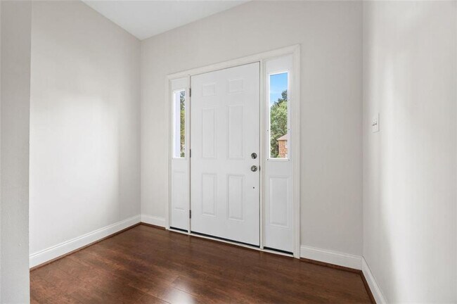 Building Photo - 7536 Stonebridge Bay Ct
