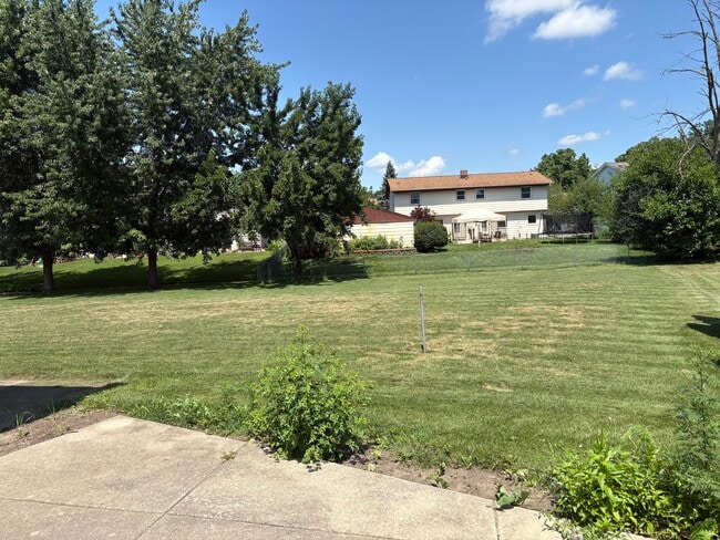 backyard - S71W14888 Westcot Dr