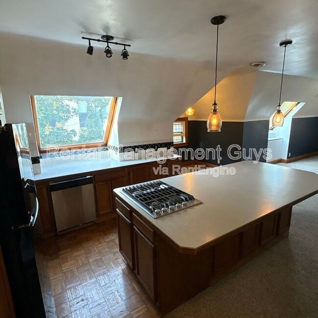 Foto del edificio - 2647 Girard Ave S