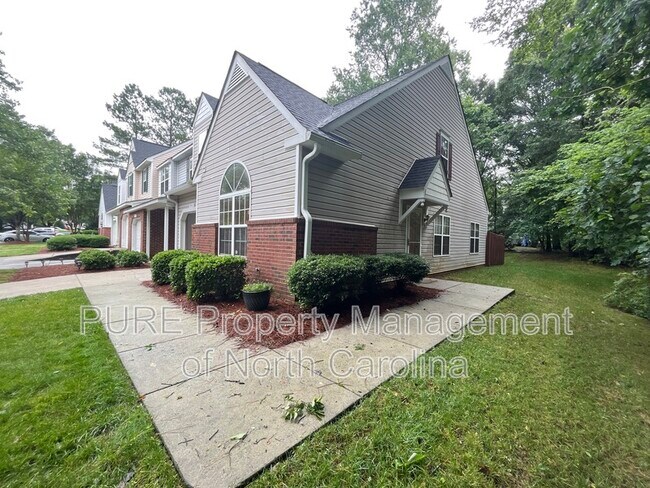 Building Photo - 9904 Birch Knoll Ct