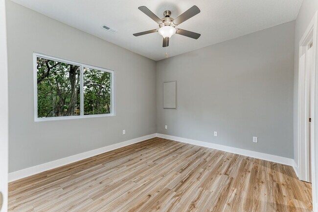 Foto del edificio - 403 SE 14th St