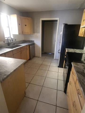 Building Photo - 2808 Rutgers Cir