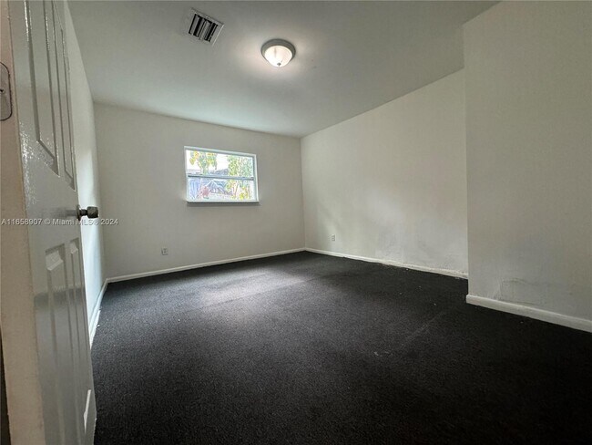 Building Photo - 56 NW 60th St