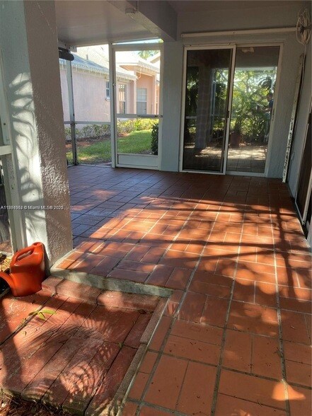 Foto del edificio - 540 SE 21st Ln