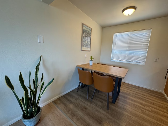Building Photo - 255 Dunes St