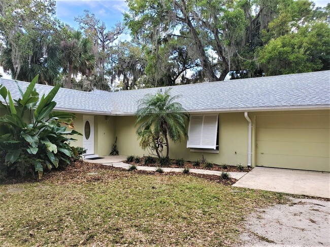 Building Photo - Turnbull Bay Water Front Home