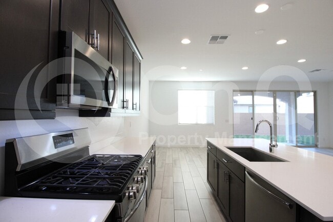 Foto del edificio - 670 S Jacana Ln