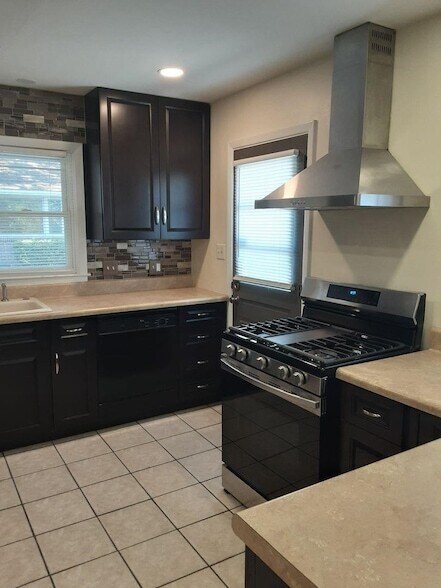 Foto del edificio - 507A 31st Ave N