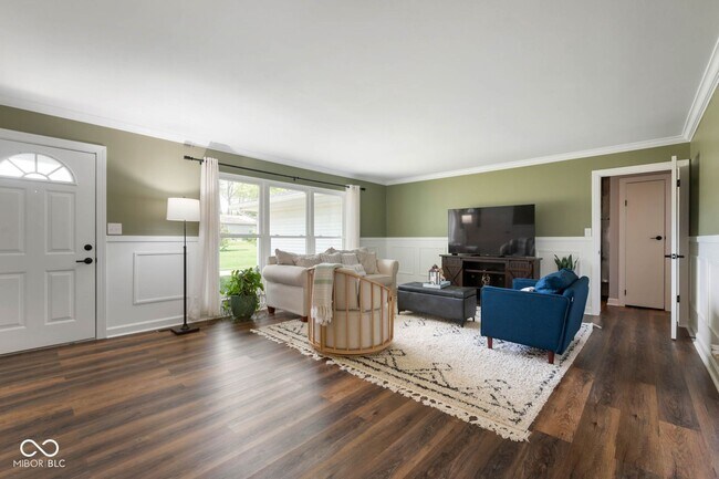 Foto del edificio - 66 Sherman Dr