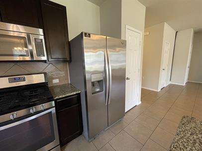 Foto del edificio - 7116 Longford Trail