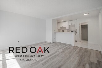 Building Photo - 6555 La Mirada Ave