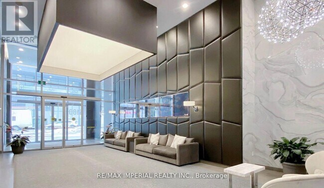 Photo du bâtiment - 5180 Yonge St