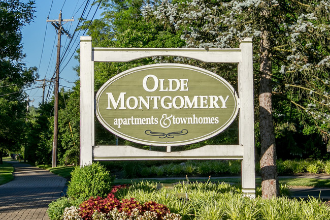 Olde Montgomery Apartments & Townhomes - Olde Montgomery