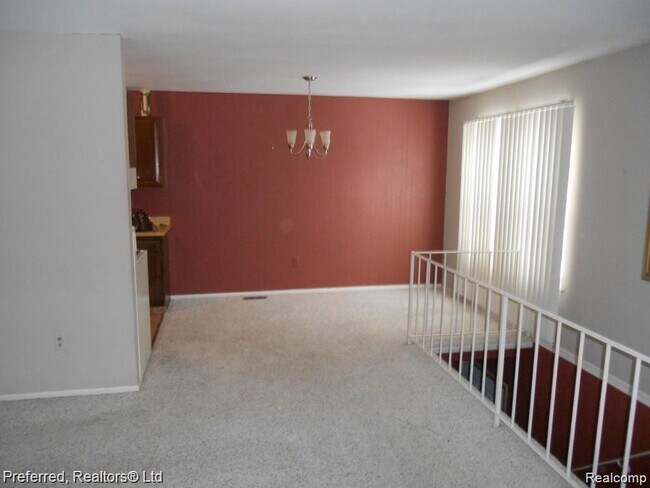 Foto del edificio - 22812 Talford St