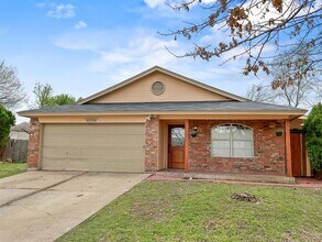 Building Photo - 5906 Lakey Dr