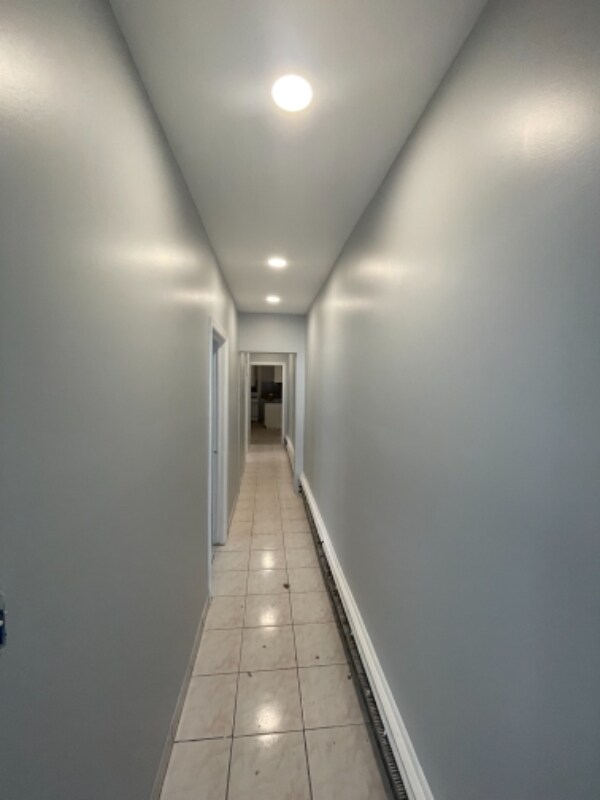 Building Photo - 514 E Jersey St
