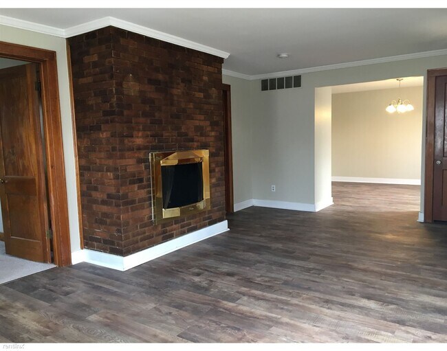 Foto del edificio - 2 br, 1.5 bath House - 1836 Morven Ave