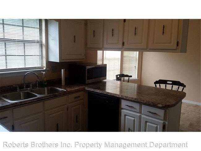 Foto del edificio - 5308 Medford Dr N