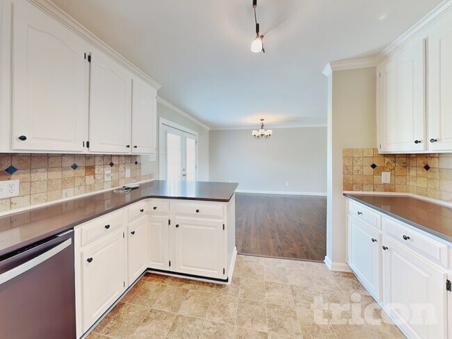 Foto del edificio - 137 Deercroft Dr