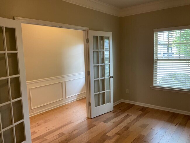 Building Photo - 138 Cherokee Reserve Cir