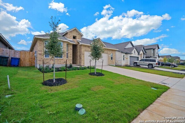 Foto del edificio - 3 Bedroom/2 Bathroom Home in the Highland ...