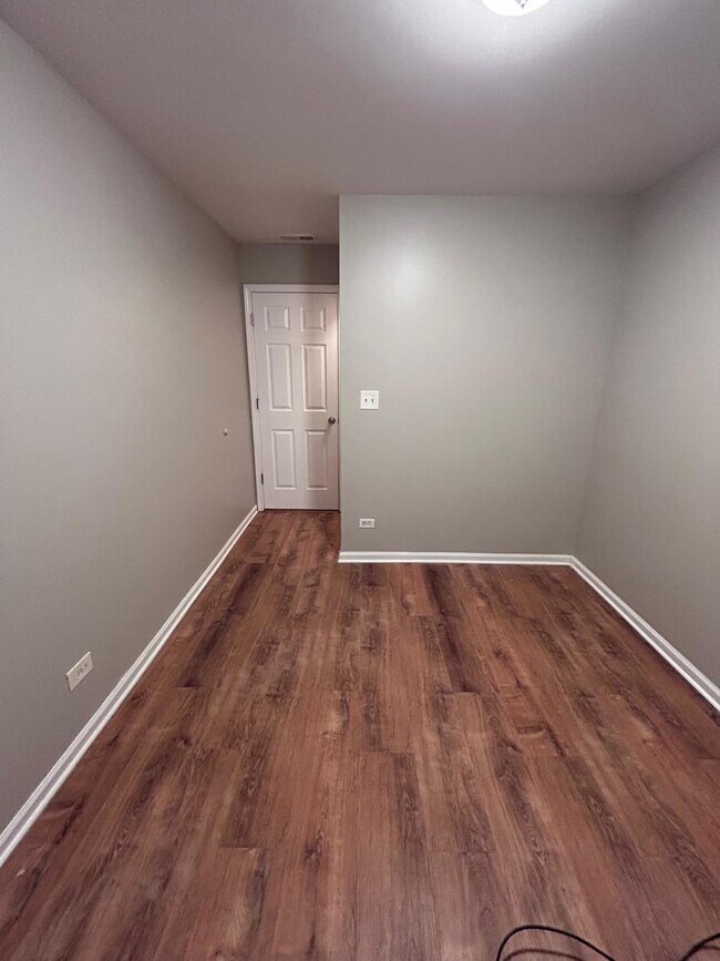 Foto del edificio - 5905 S Indiana Ave