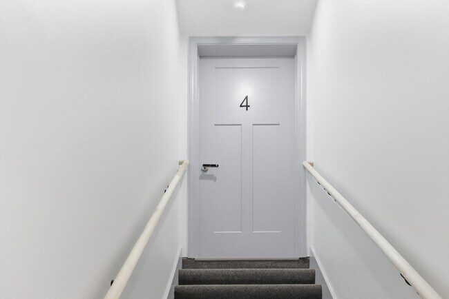 Foto del edificio - 114 N Franklin St