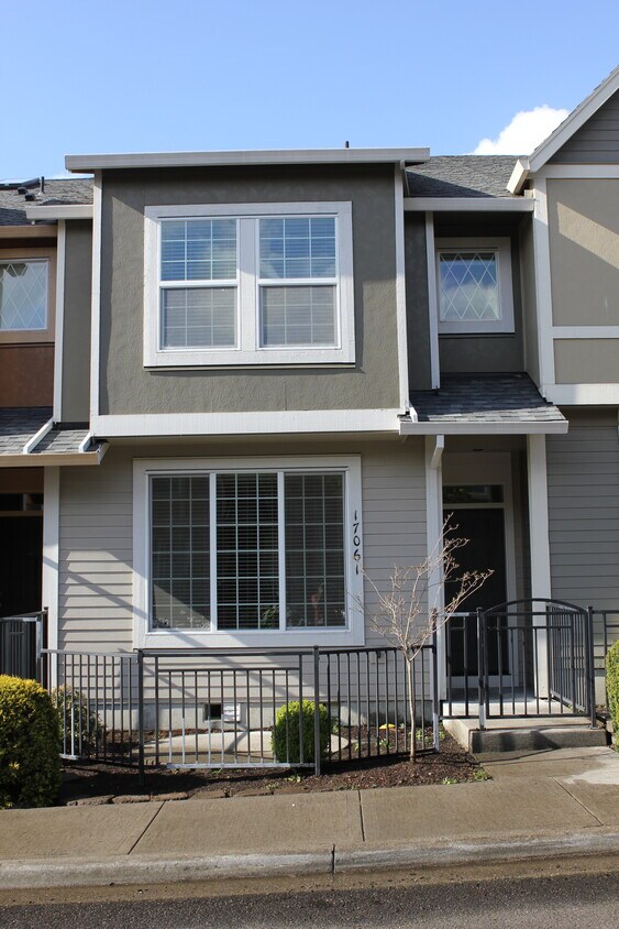 17061 SW Pleasanton Ln, Beaverton, OR 97006 Townhome Rentals in Beaverton OR